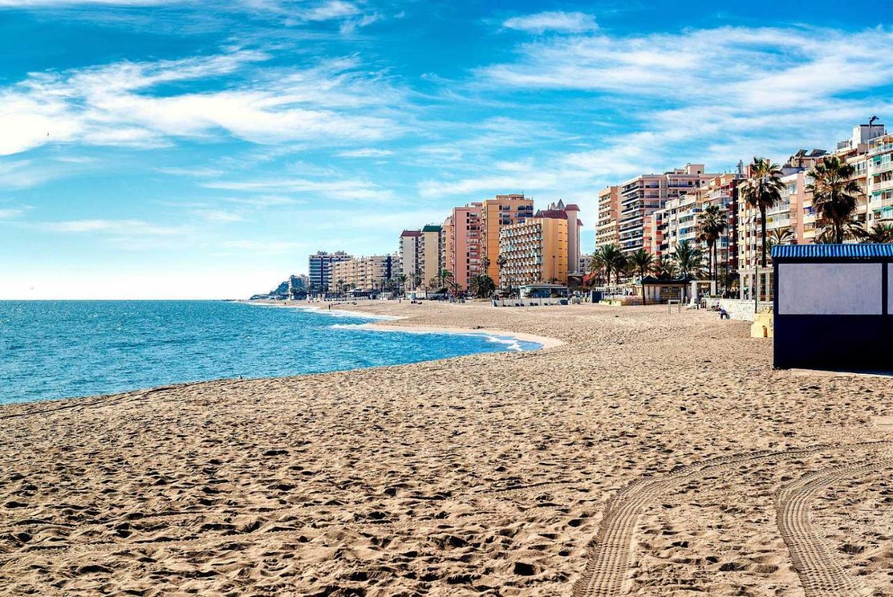 Beachfront -- New Luxury Apartment -- 1ª Linea Playa -- Fuengirola City Center -- Private Parking -- Panoramic Sea Views -- Exteriér fotografie