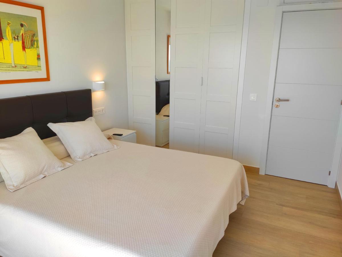 Beachfront -- New Luxury Apartment -- 1ª Linea Playa -- Fuengirola City Center -- Private Parking -- Panoramic Sea Views -- Exteriér fotografie