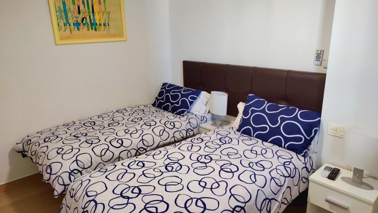 Beachfront -- New Luxury Apartment -- 1ª Linea Playa -- Fuengirola City Center -- Private Parking -- Panoramic Sea Views -- Exteriér fotografie